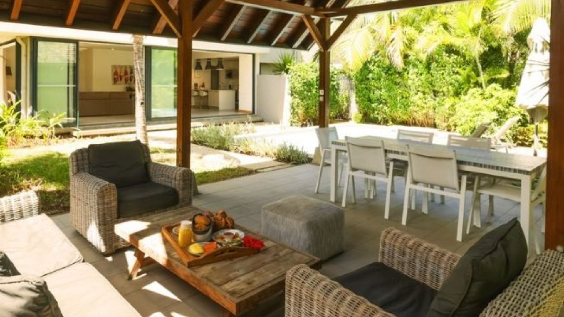 Villa image